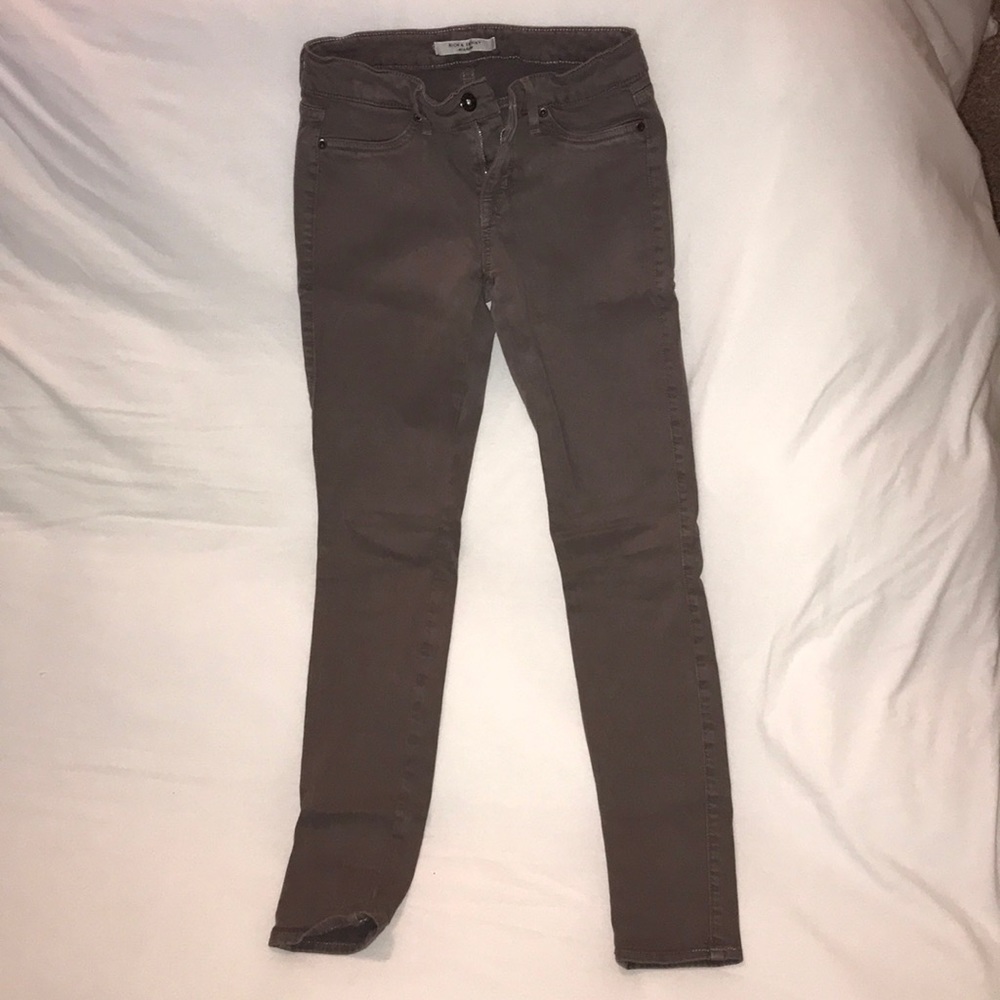 Rich and skinny skinny jeans.  Color - mushroom